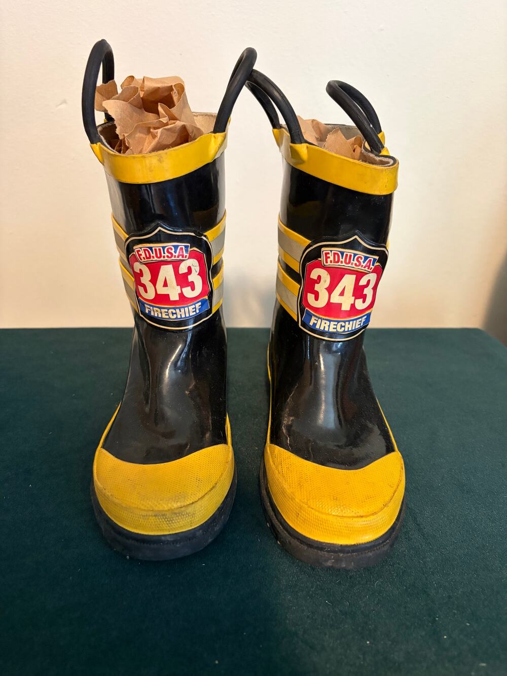 Western Chief Kids Firefighter Rain Boots FDUSA 343 Black Yellow Size 10